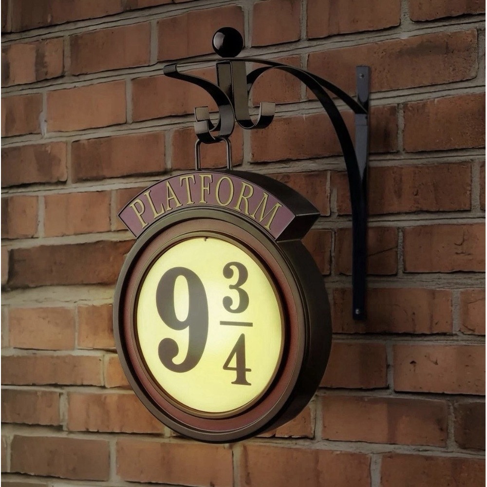 Vintage Harry Potter Hanging Platform 9 3/4 Light Sign Wall Art  New
